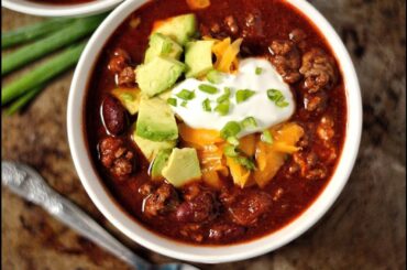 THE BEST HOMEMADE CHILI RECIPE | HOW TO MAKE CHILI