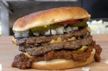 Tommy's Original Double Chili Cheeseburger Copycat!