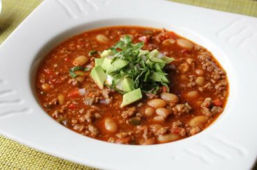 Italian Sausage Chili - Spicy Sausage & White Bean Chili Recipe