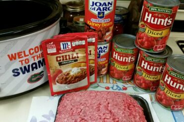 4 Ingredient Crockpot Chili