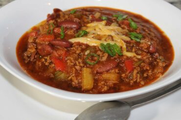 Chili Recipe - How to Make Homemade Chili