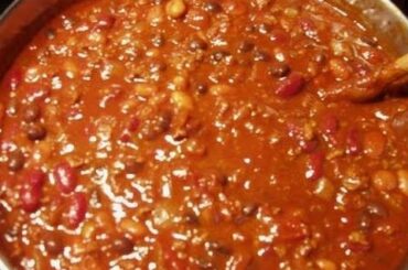 [CROCKPOT RECIPES] - Quick and easy crockpot chili recipes