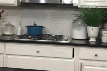 InstantPot White Chicken Chili and White Hennessy Margaritas!