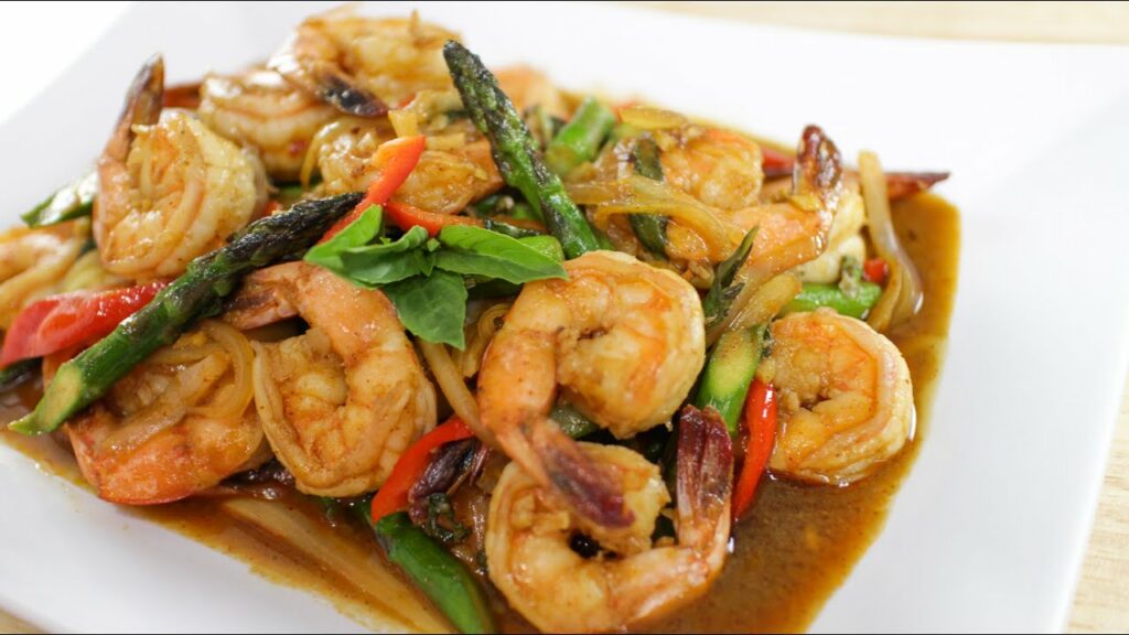 Shrimp & Chili Paste StirFry Recipe กุ้งผัดนำ้พริกเผา Hot Thai