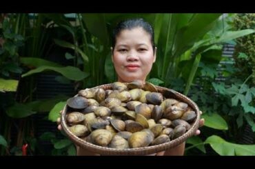 How To Grilling Clams With Water Mimosa And Chili Sauce Recipe -  Cooking With Davann