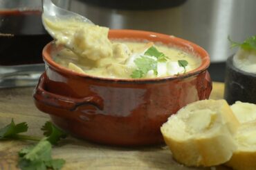 Instant Pot Chili Recipe - White Chicken Chil in The Instant Pot