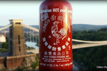 SRIRACHA HOT CHILI SAUCE by Huy Fong Foods Review