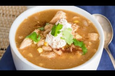 Low Calorie White Chicken Chili Recipe | This Silly Girl's Kitchen Ep. 12