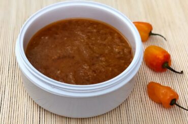 HOW TO MAKE HOT CHILI  SAUCE//   COMMENT RÉALISER LA SAUCE AU PIMENT🔥🔥🔥