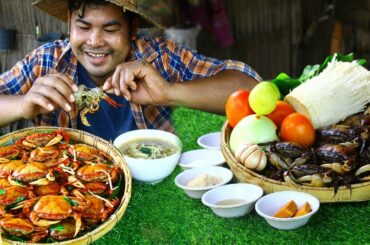 Cooking Crab TomYam Thai Food - Cook TomYam Crabs Soup with hot Chili