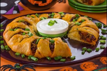 Chili Cheese Dog Ring