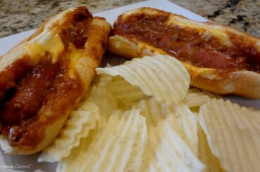 Der Weinerschintzel Chili Dogs - Recipe