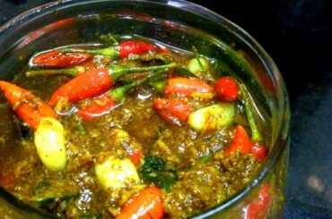 CHILLY GARLIC PICKLE │ VEG RECIPE - By Taj Kitchen