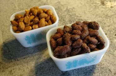 Chili & Cinnamon Roasted Almonds | Keto Recipe