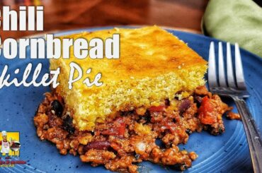 Chili and Cornbread | Chili Cornbread Skillet Pie
