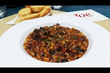 Soca Star Shurwayne Winchester & Joel make a Mushroom and Bean Chilli