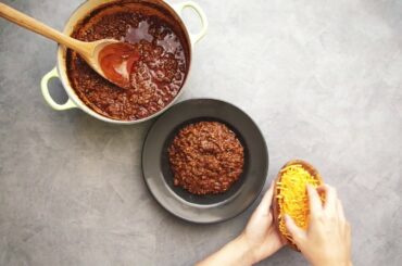 Cincinnati Style Chili Recipe - KETO LIVING