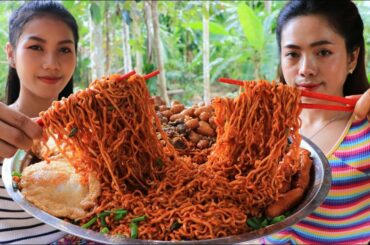 Yummy cooking noodle chili recipe - Natural Life TV