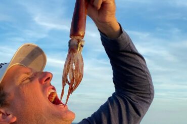 Deep Sea SQUID {Catch Clean Cook} Crispy Calamari with Sweet Thai Chili Sauce