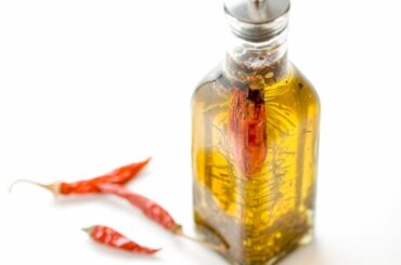 How to Make Spicy Chili Olive Oil - Spicy Chili Olive Oil Recipe for Pizzas