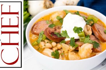 How to Make Cajun White Chicken Chili