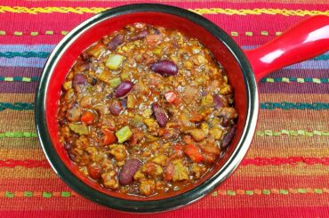 Beyond Meat Recipe - The Best Vegetarian Chili Ever!!