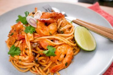 Tom Yum Spaghetti สปาเก็ตตี้ต้มยำกุ้ง | Thai Recipe