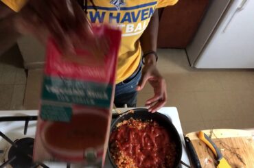 VEGAN EATS! Red Lentil Chili