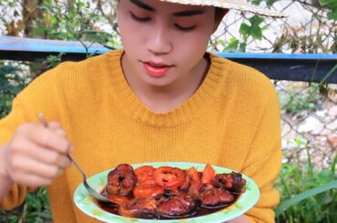 Fish Curry Recipe - Cooking Skill - Yummy Cooking | Village Life TV