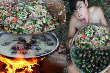 Survival skills : Boiled clams and making the most delicious chili paste - Eating delicious