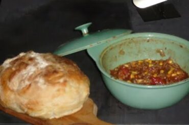 Cast Iron Chef  Chili & Bread IN The Wood Stove