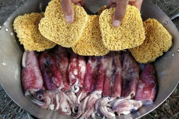 Noodle Squid Recipe / Squid Cooking with Yellow Noodle