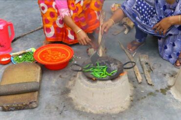 Bengali Kacha Moricher Vorta Recipe | Traditional Green Chili Vorta Recipe