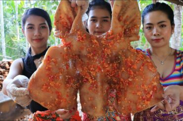 Cooking head pig with chili sauce recipe - Natural Life TV