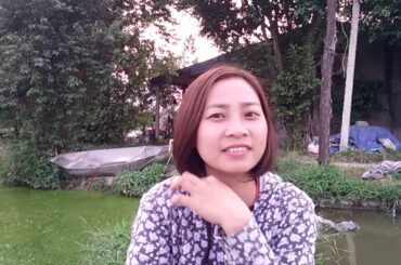 vegetarian curry and some grilled Duck Chili dishes