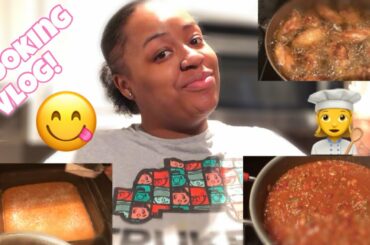 COOKING DIARIES | Super Quick Homemade Chili, Cornbread, Fried Wings!😋