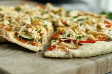 Chili Chicken Pizza Recipe | How to make Chili Chicken Pizza