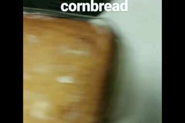 Honey butter cornbread and savory turkey chili beans