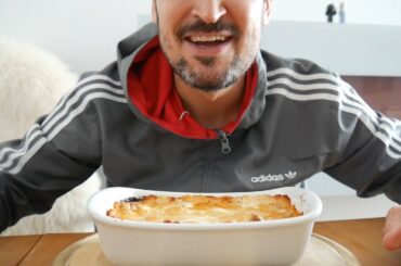 ASMR Eating Sounds – Chili Con Carne Lasagne – Seriously? Watch!