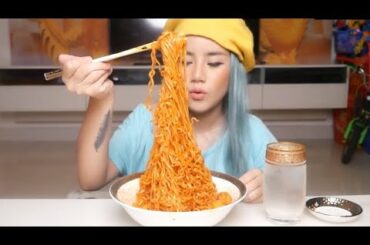 ASMR Eating Spicy Noodle with extra fresh Chili - Eating Hot Noodle hot Chili