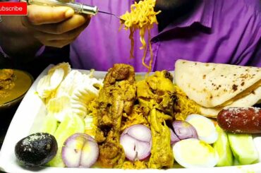 Eating Spicy Honey Chicken, Noodle, Onions, Chili,Cucumber, Sweets, Roti-EATCHIK-Mukbang Eating Show