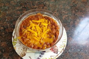 Easy chili (My dad's FAMOUS homemade chili recipe)