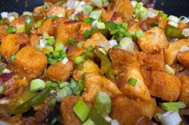 How to make Idli Manchurian | Idli Manchurian recipe | Chili Idli | Crumbs in Cookery