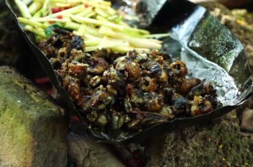 Awesome Cooking Eel Fried Recipe With Lemongrass and Chili - KH Daily