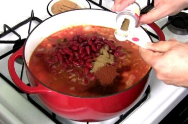 Spicy 2-Bean Vegetarian Chili