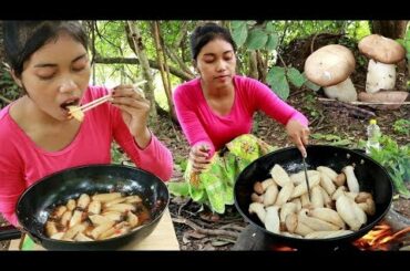 Cooking  Mushroom with Chili recipe –  Cooking  in my village