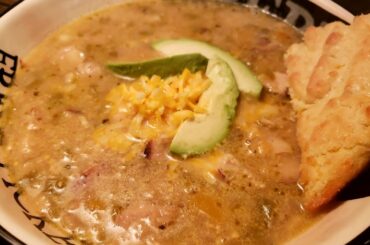 Chicken and white bean Chili & Low Carb Cornbread
