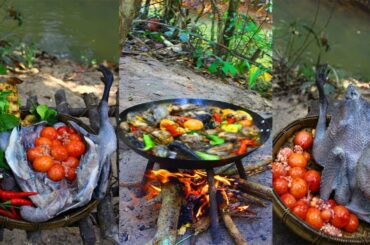 Cooking Fried hot chicken with chili sauce for eating in forest