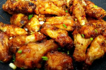 CHICKEN WINGS WITH SWEET HOT CHILI SAUCE