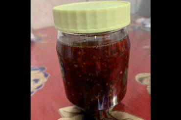 Homemade Chili Garlic Sauce